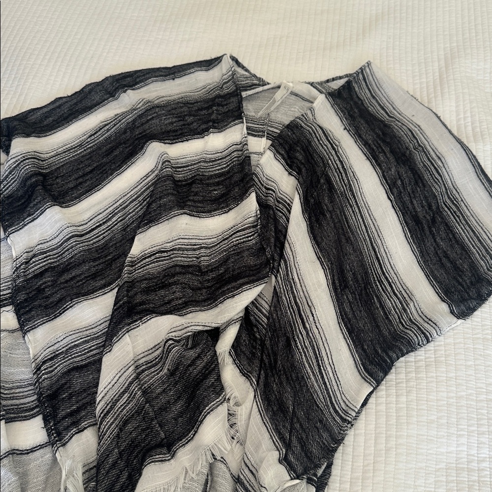 FREE W/ PURCHASE: Black and White Striped Shawl